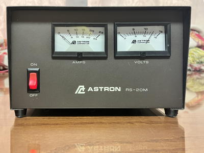 Astron RS-20M Front